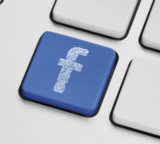 Facebook-Button auf Tastatur