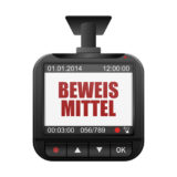 schwarze Dashcam mit roter Aufschrift "Beweismittel" auf dem Display