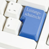 Schriftzug "Leistungsschutzrecht" auf Enter-Taste einer Tastatur