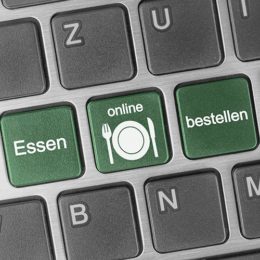 Schriftzug Essen Online bestellen auf Tasten einer Tastatur