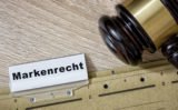 Markenrecht-Akte mit Richterhammer