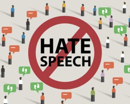 Figuren, die Menschen darstellen sollen mit Sprechblasen in grün und rot, in der Mitte ein "Verboten-Schild" mit der Aufschrift "HATE SPEECH"