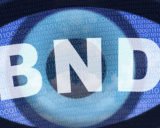 BND Schriftzug vor Auge