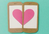 Dating-App mit zwei verbundenen Herzen