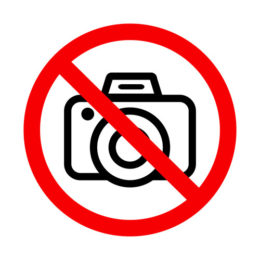 Verbotschild mit einer Kamera