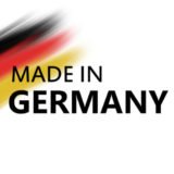 Made in Germany Slogan mit Deutschlandflagge im Hintergrund