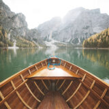 Boot in den Bergen