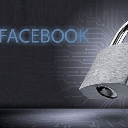 Facebook Schriftzug mit Schloss auf Hintergrund Daten